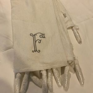 Mudpie fringe initial F throw